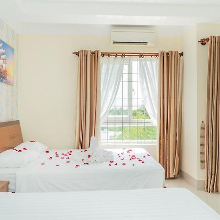 Sun & Sea Hotel Дуонг-Донг Экстерьер фото